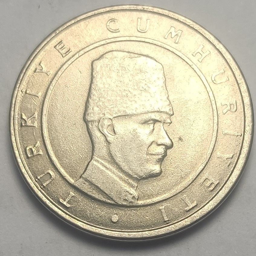 100.000 Лира 2001 Аверс